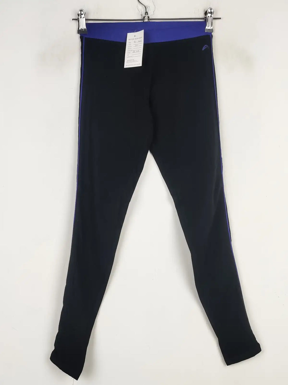 Buy online pre-used pre-loved 100% authentic & Original branded F&F (TL-225) available in Pakistan. Top international brands avilable.