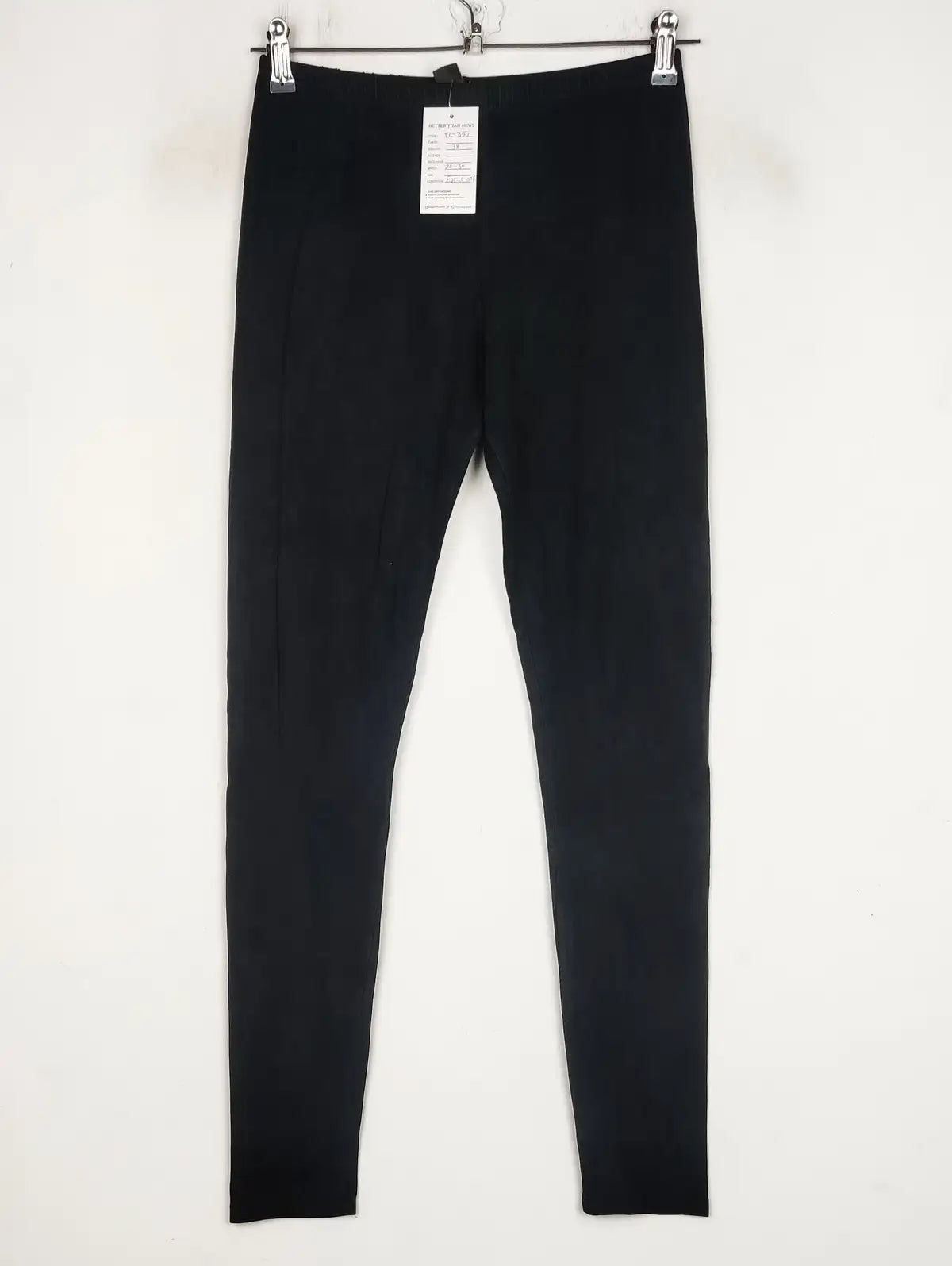 Buy online pre-used pre-loved 100% authentic & Original branded Primark (TL-357) available in Pakistan. Top international brands avilable.