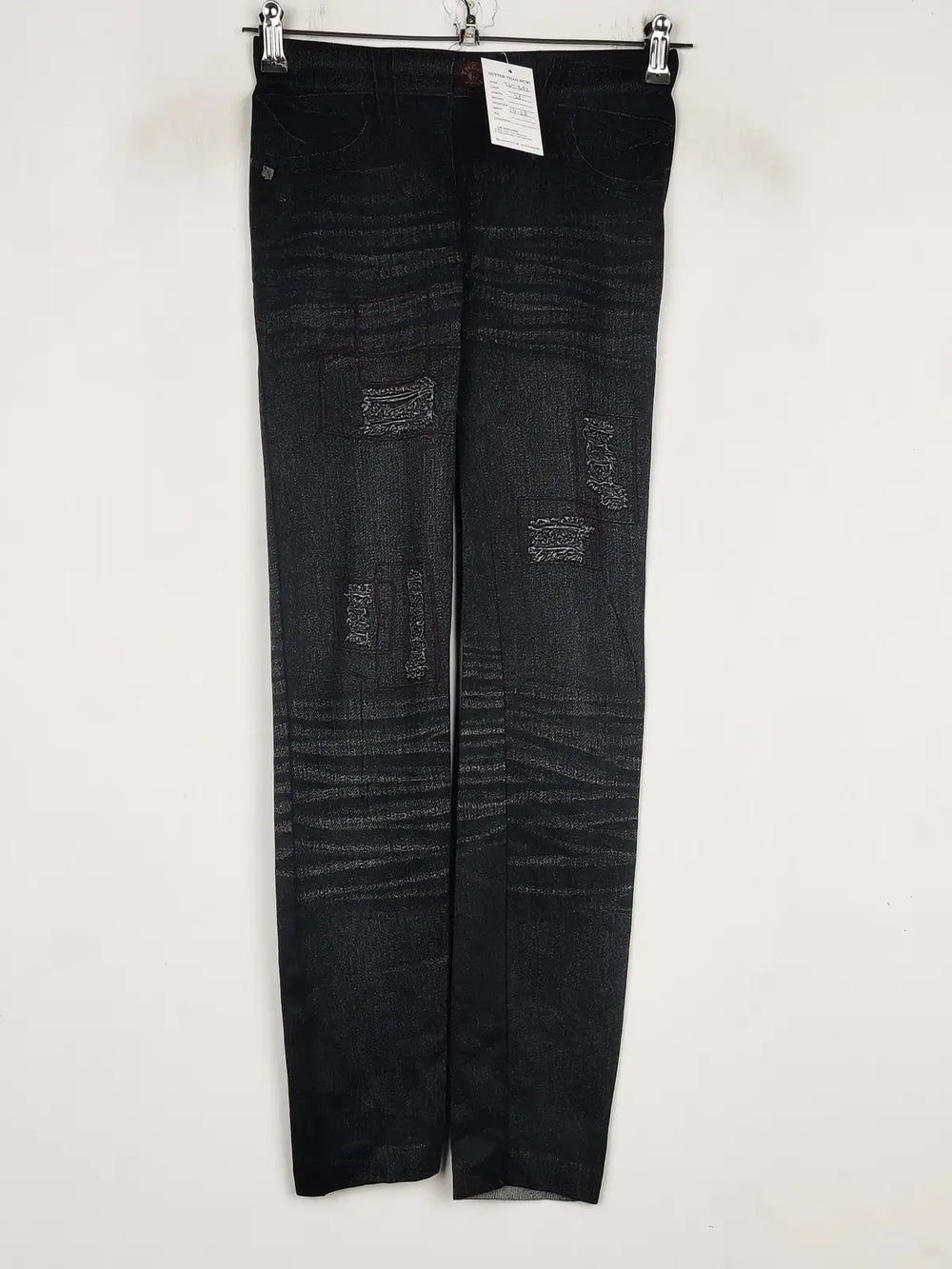 Buy online pre-used pre-loved 100% authentic & Original branded Sweet Dellcatte (TL-392) available in Pakistan. Top international brands avilable.
