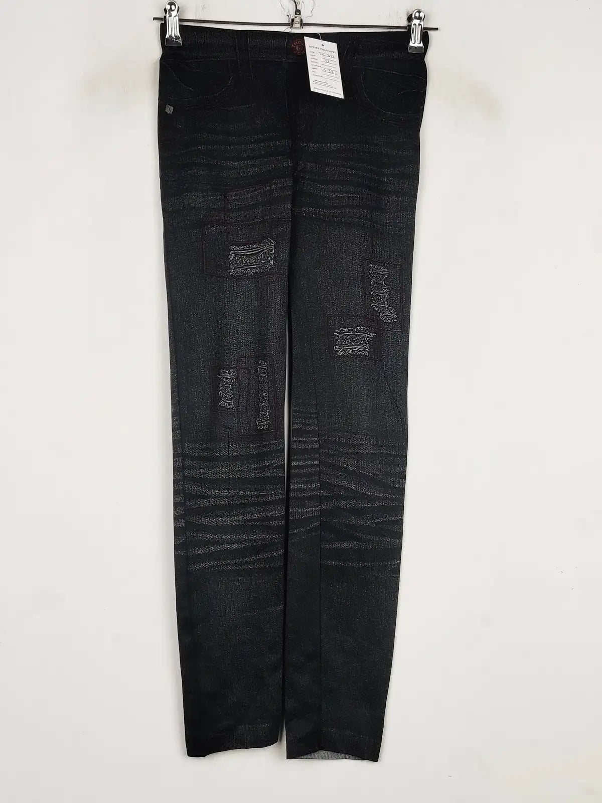 Buy online pre-used pre-loved 100% authentic & Original branded Sweet Dellcatte (TL-392) available in Pakistan. Top international brands avilable.