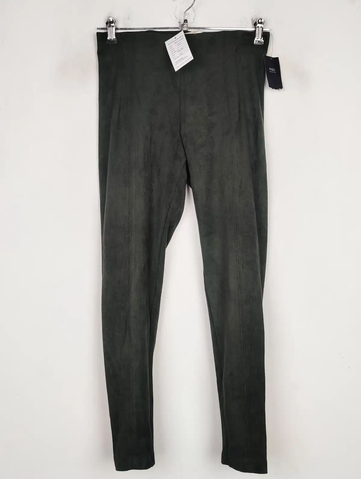 Buy online pre-used pre-loved 100% authentic & Original branded Marks & Spencer (TL-430) available in Pakistan. Top international brands avilable.