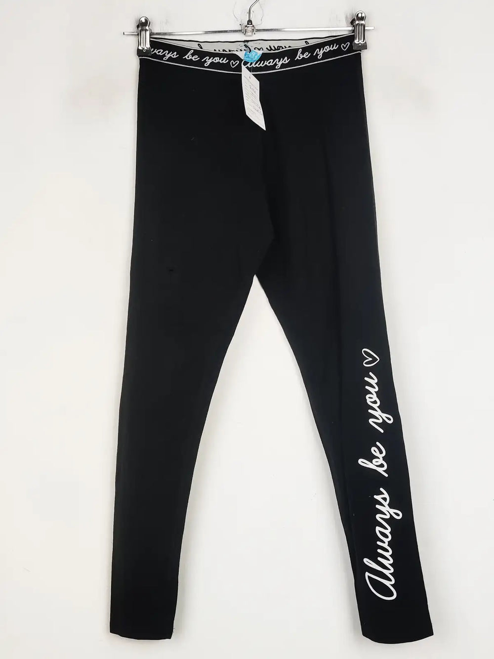 Buy online pre-used pre-loved 100% authentic & Original branded Primark (TL-446) available in Pakistan. Top international brands avilable.