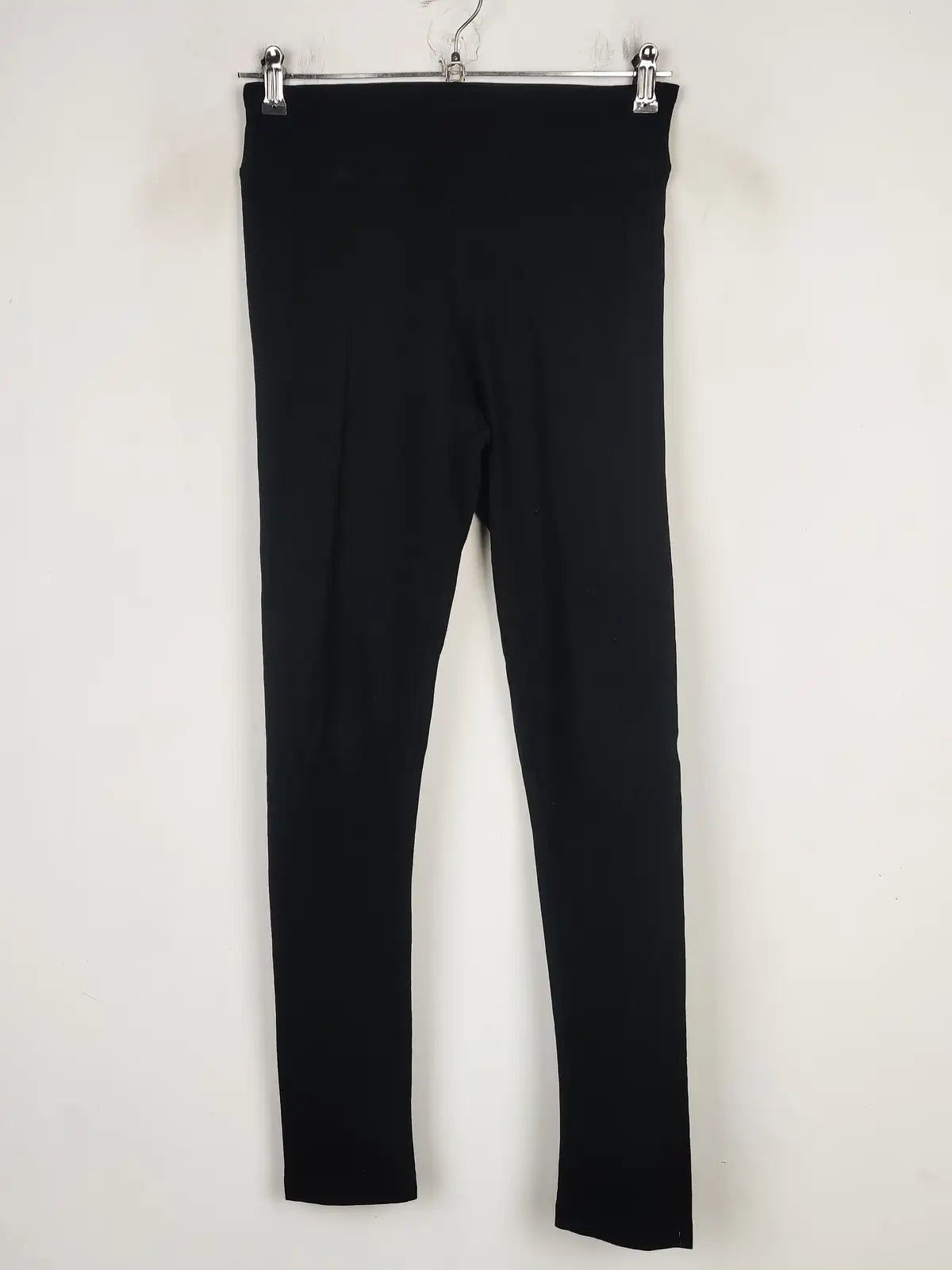 Buy online pre-used pre-loved 100% authentic & Original branded Primark (TL-530) available in Pakistan. Top international brands avilable.
