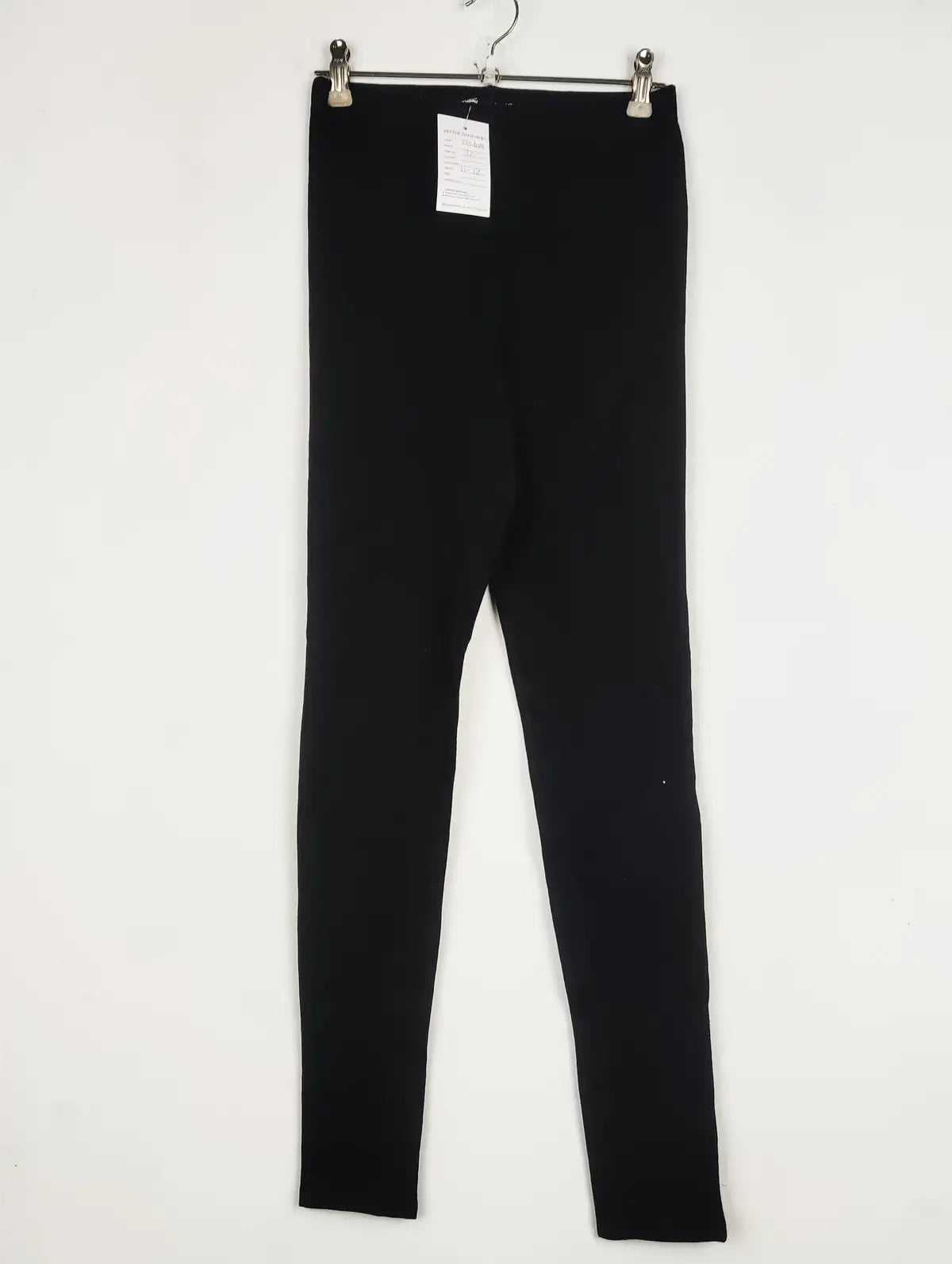 Buy online pre-used pre-loved 100% authentic & Original branded Sinsay (TL-609) available in Pakistan. Top international brands avilable.
