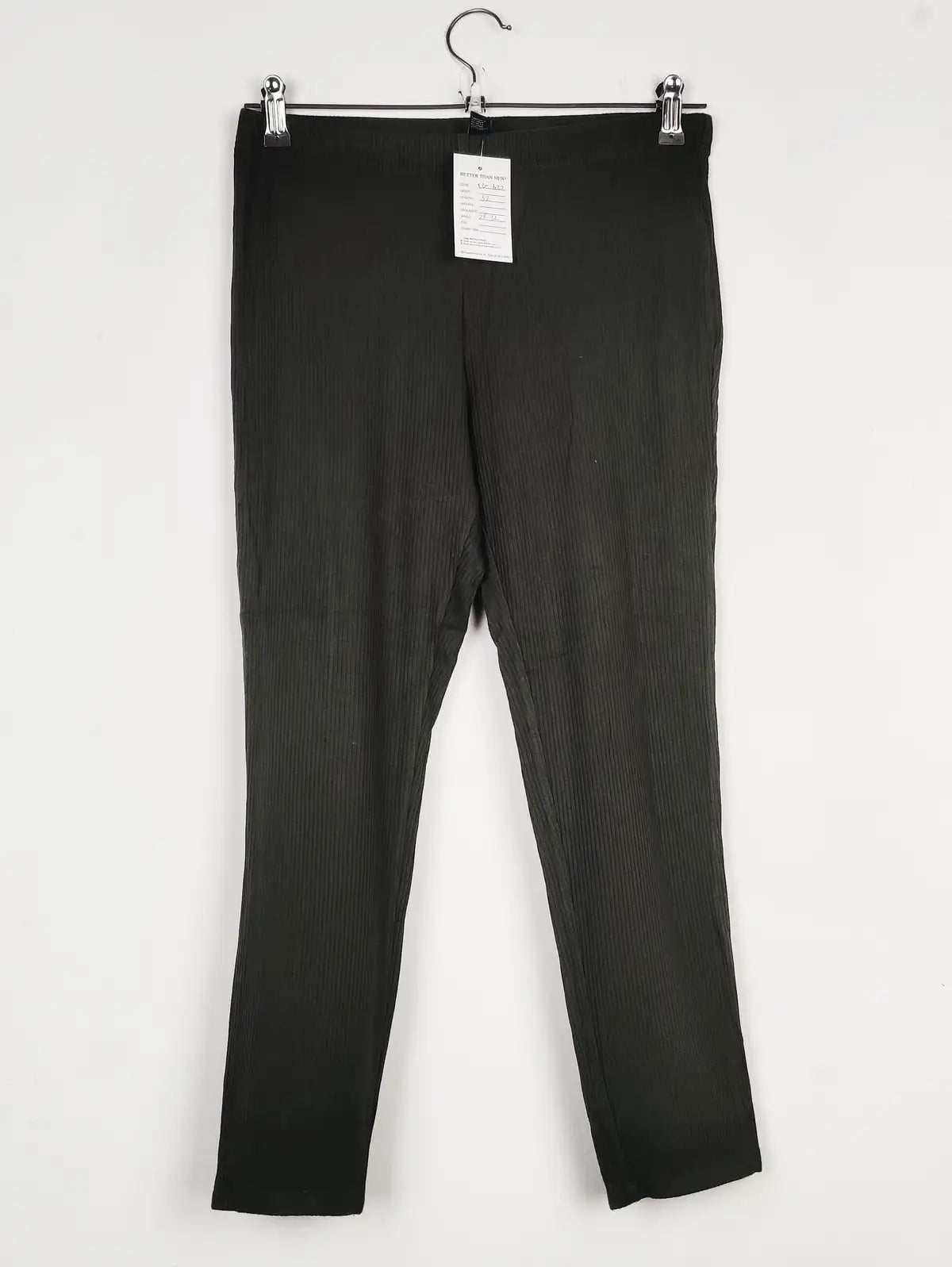 Buy online pre-used pre-loved 100% authentic & Original branded Forever 21 (TL-622) available in Pakistan. Top international brands avilable.