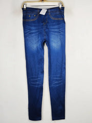 Buy online pre-used pre-loved 100% authentic & Original branded Unknown Brand (TL-751) available in Pakistan. Top international brands avilable.