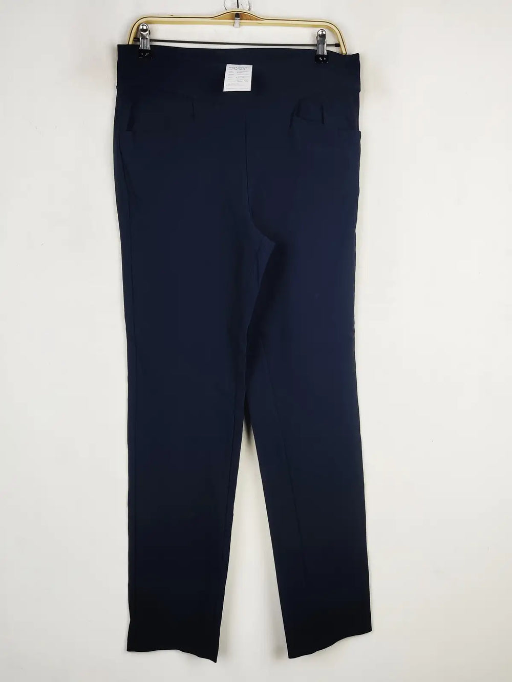 Buy online pre-used pre-loved 100% authentic & Original branded Slazenger (TL-763) available in Pakistan. Top international brands avilable.
