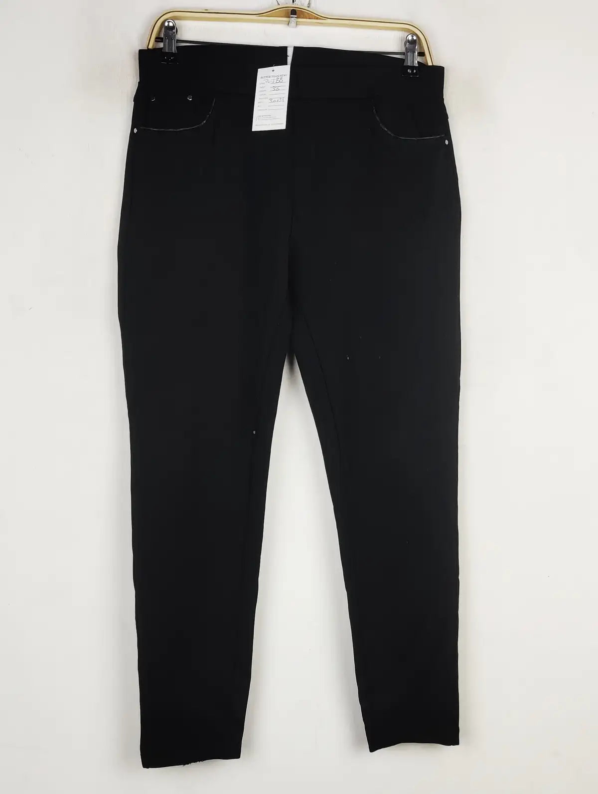 Buy online pre-used pre-loved 100% authentic & Original branded Unknown Brand (TL-788) available in Pakistan. Top international brands avilable.