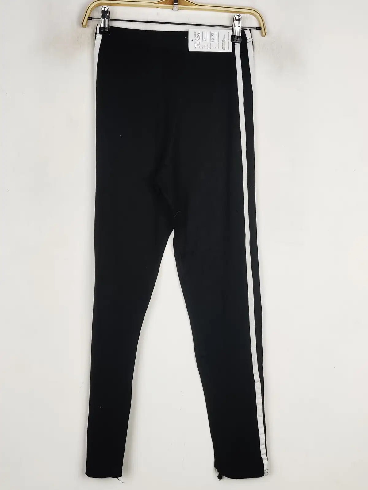 Buy online pre-used pre-loved 100% authentic & Original branded Boohoo (TL-855) available in Pakistan. Top international brands avilable.