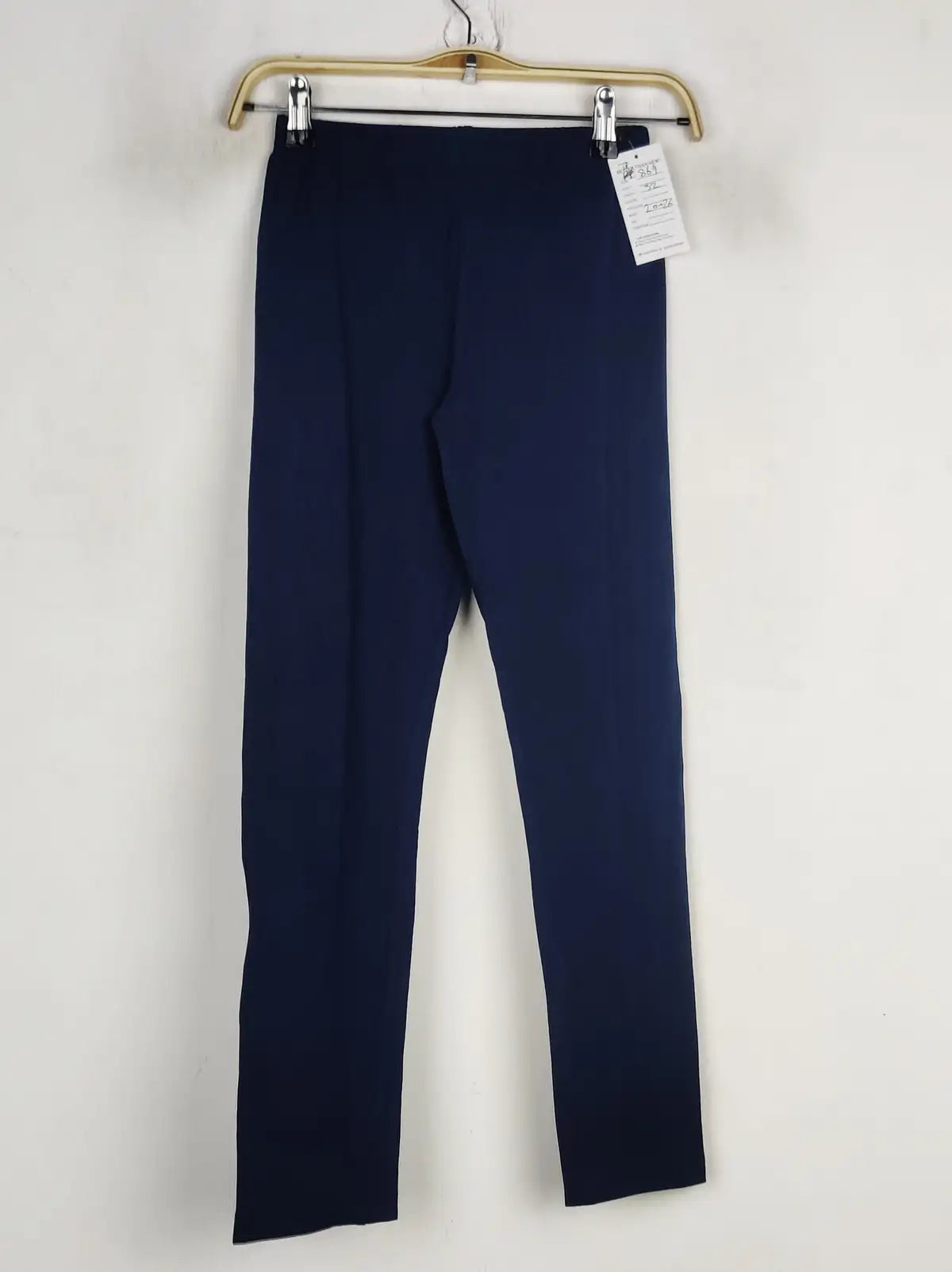 Buy online pre-used pre-loved 100% authentic & Original branded Go Colors (TL-869) available in Pakistan. Top international brands avilable.