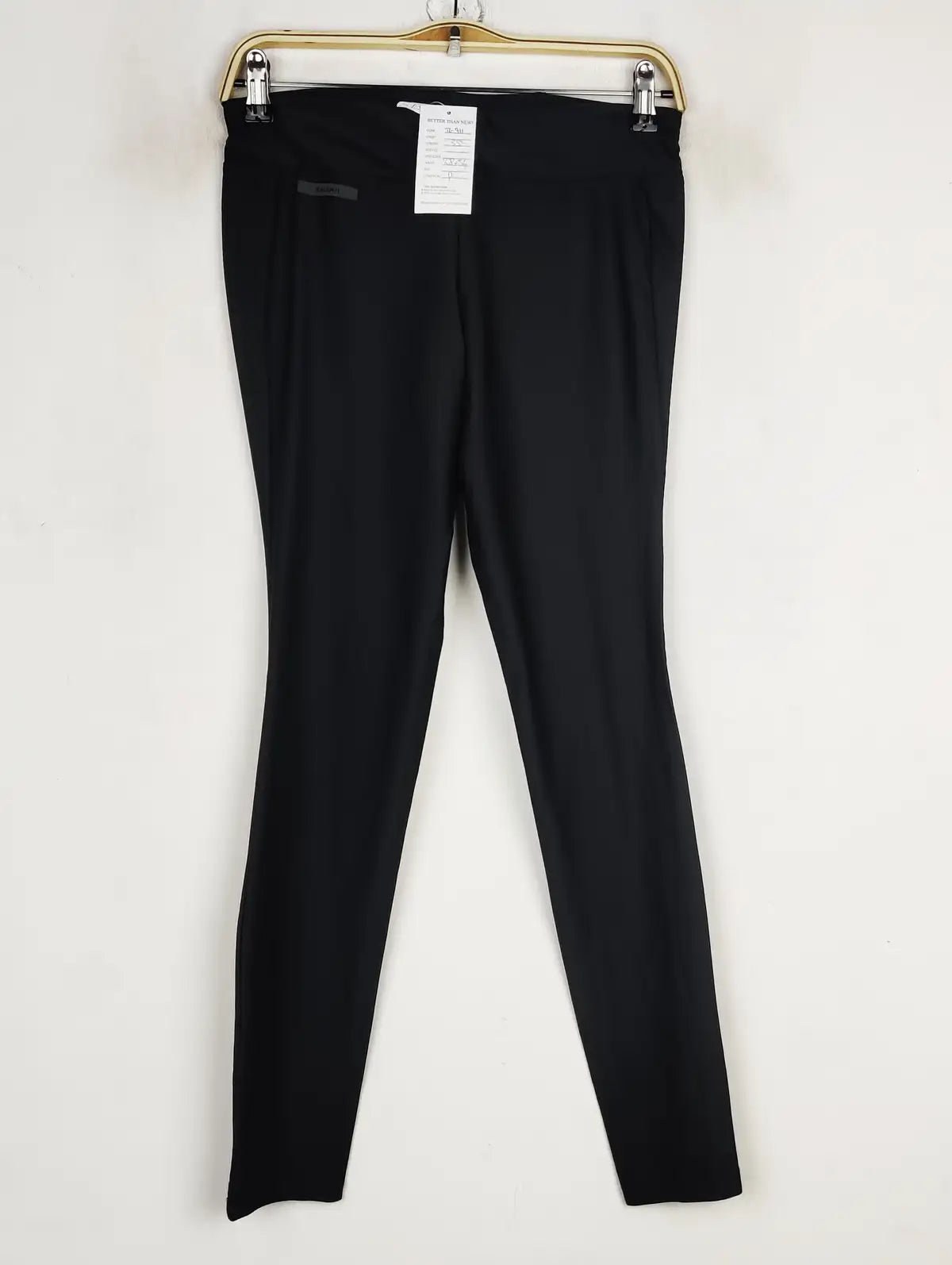 Buy online pre-used pre-loved 100% authentic & Original branded Unknown Brand (TL-911) available in Pakistan. Top international brands avilable.