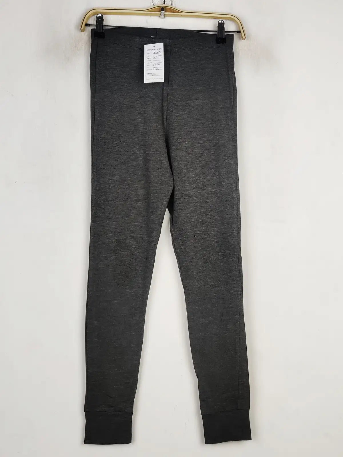Buy online pre-used pre-loved 100% authentic & Original branded Unknown Brand (TL-918) available in Pakistan. Top international brands avilable.