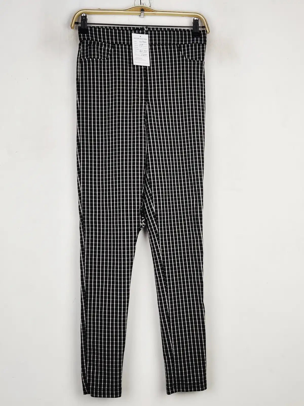 Buy online pre-used pre-loved 100% authentic & Original branded Zara (TL-937) available in Pakistan. Top international brands avilable.