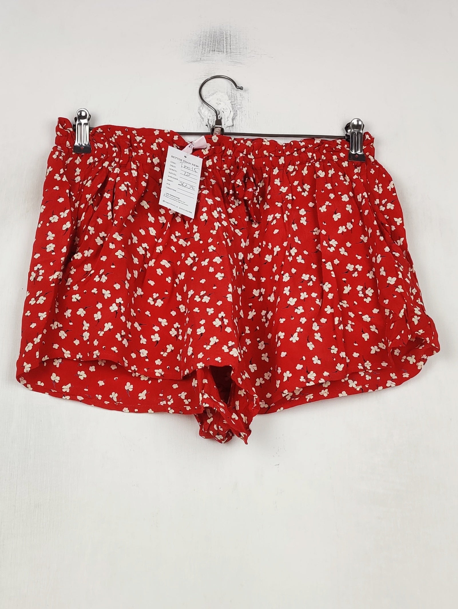 Buy online pre-used pre-loved 100% authentic & Original branded Miss Selfridge (TM-15) available in Pakistan. Top international brands avilable.