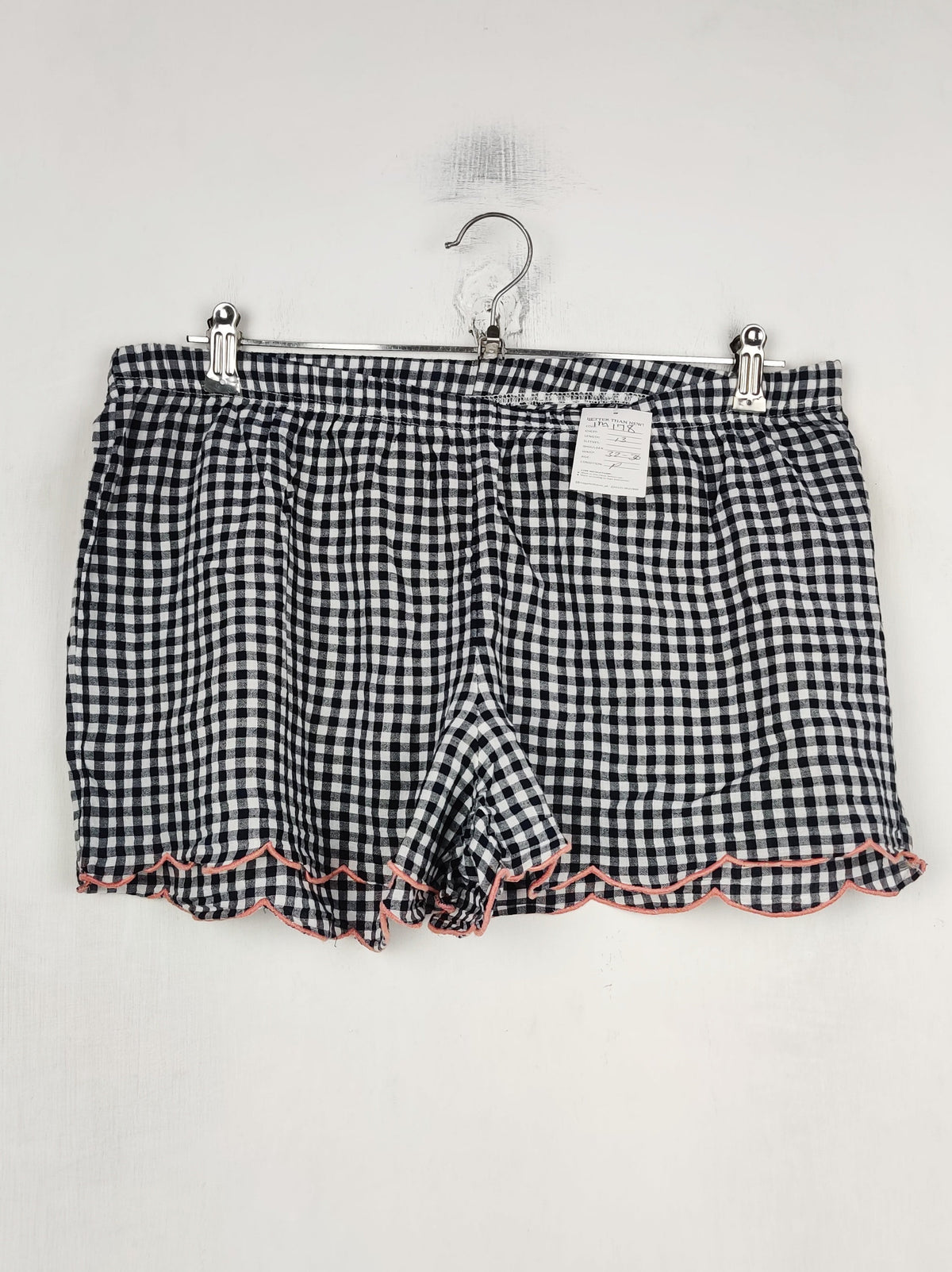 Buy online pre-used pre-loved 100% authentic & Original branded Unknown Brand (TM-178) available in Pakistan. Top international brands avilable.
