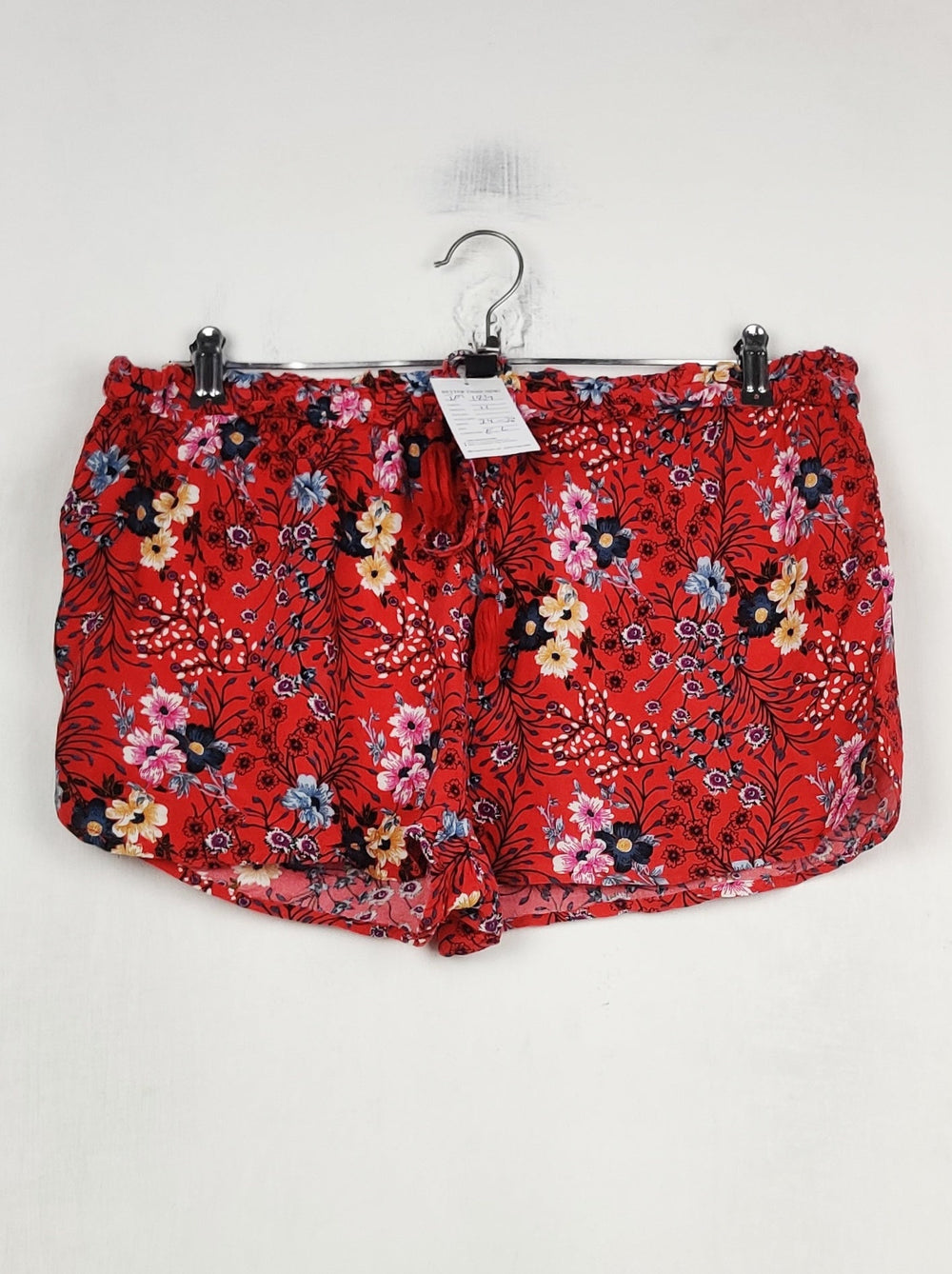 Buy online pre-used pre-loved 100% authentic & Original branded Primark (TM-184) available in Pakistan. Top international brands avilable.