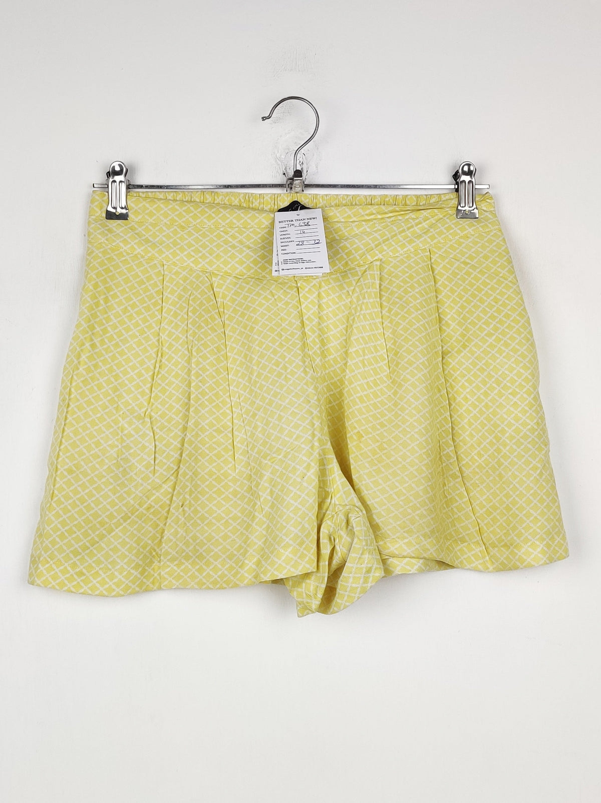 Buy online pre-used pre-loved 100% authentic & Original branded Marks & Spencer (TM-638) available in Pakistan. Top international brands avilable.