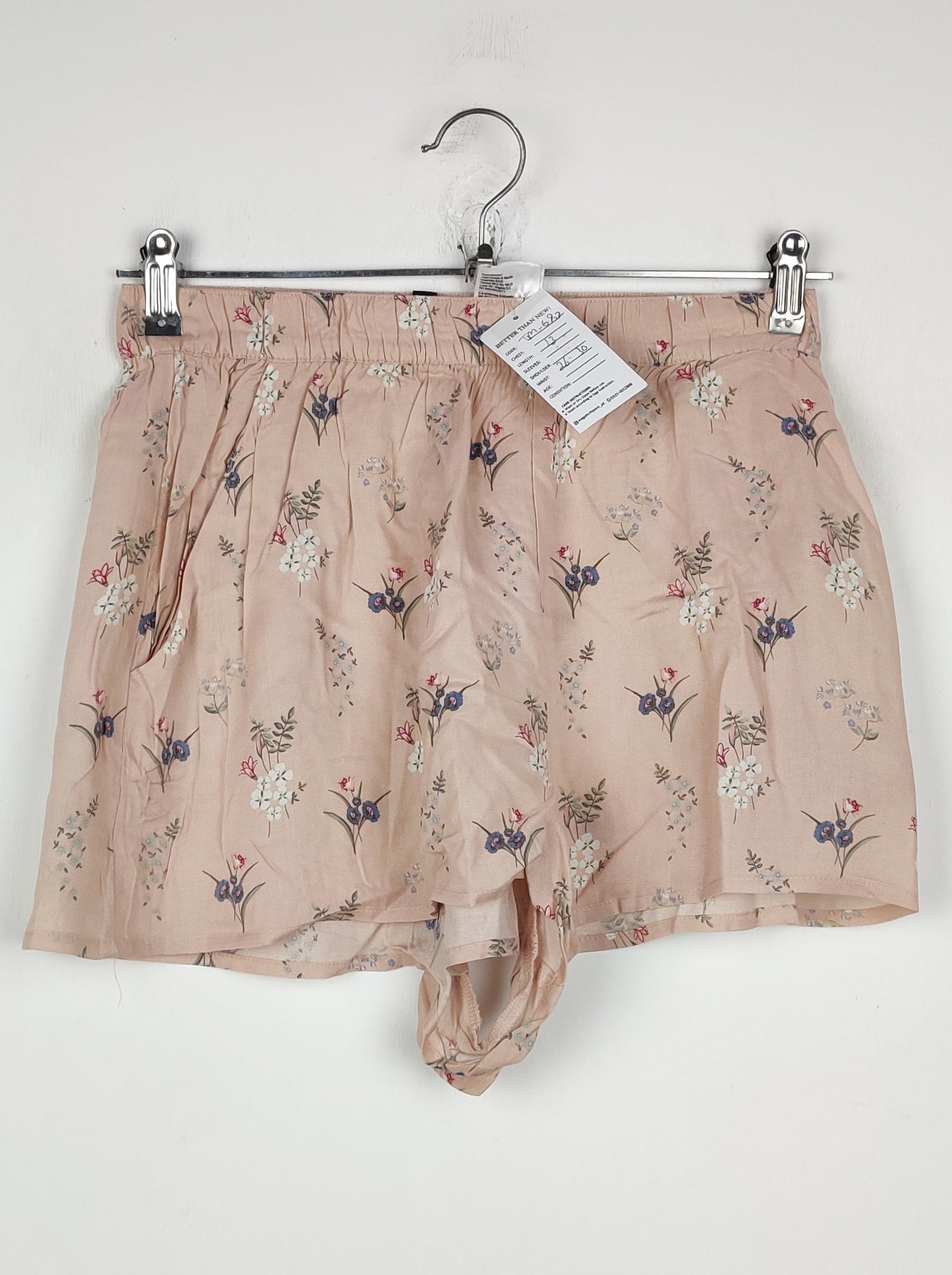 Buy online pre-used pre-loved 100% authentic & Original branded H&M (TM-682) available in Pakistan. Top international brands avilable.