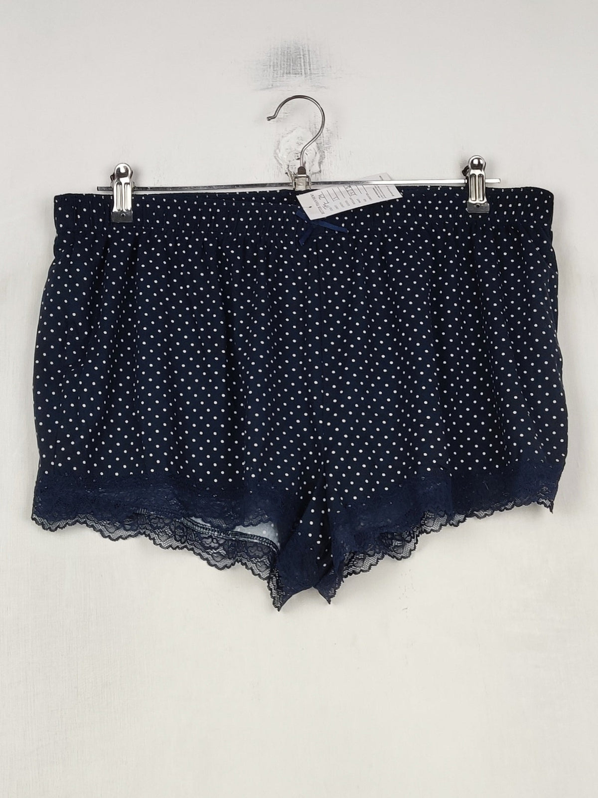 Buy online pre-used pre-loved 100% authentic & Original branded Primark (TM-74) available in Pakistan. Top international brands avilable.