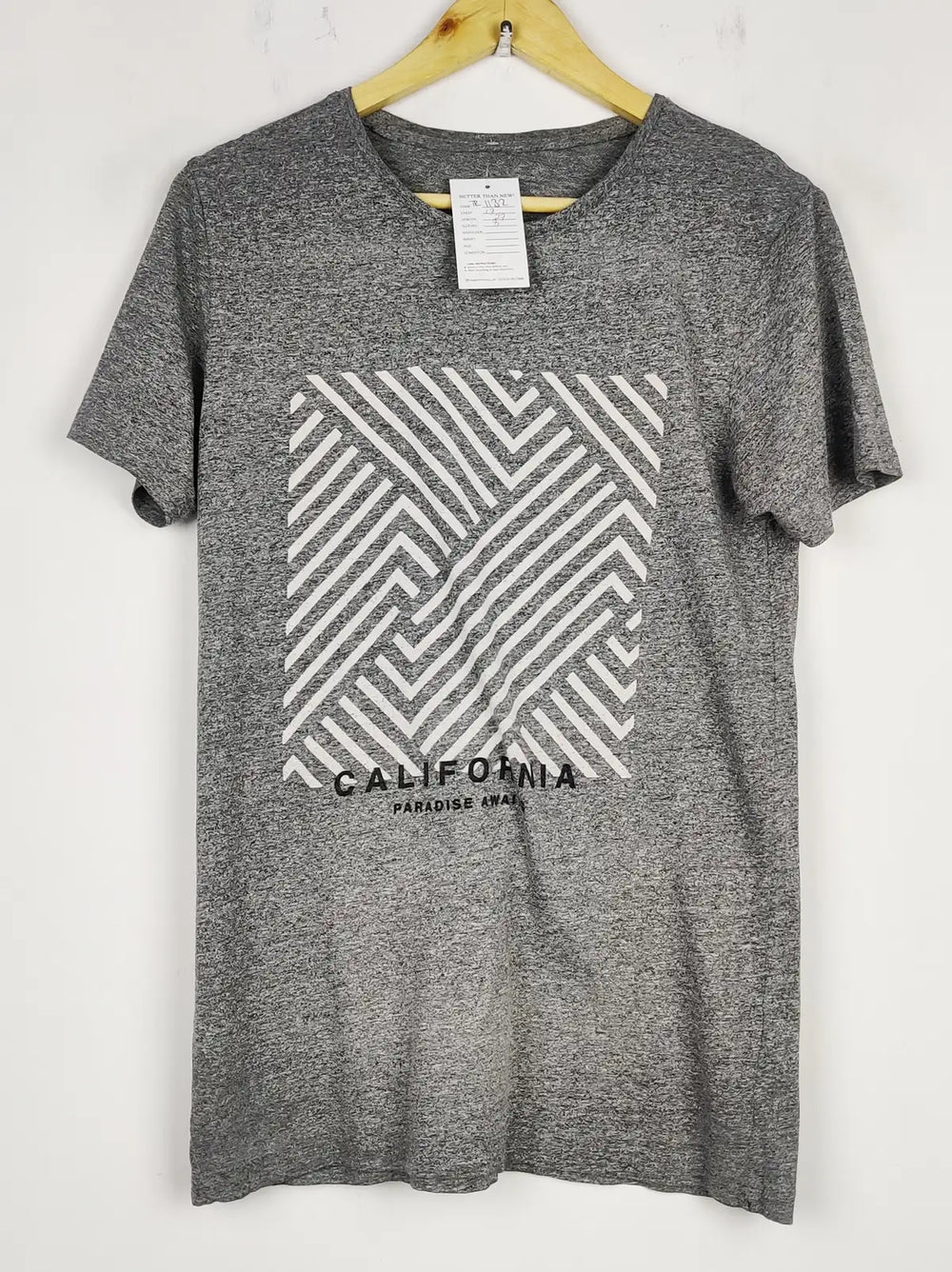 Buy online pre-used pre-loved 100% authentic & Original branded Unknown Brand (TP-1132) available in Pakistan. Top international brands avilable.