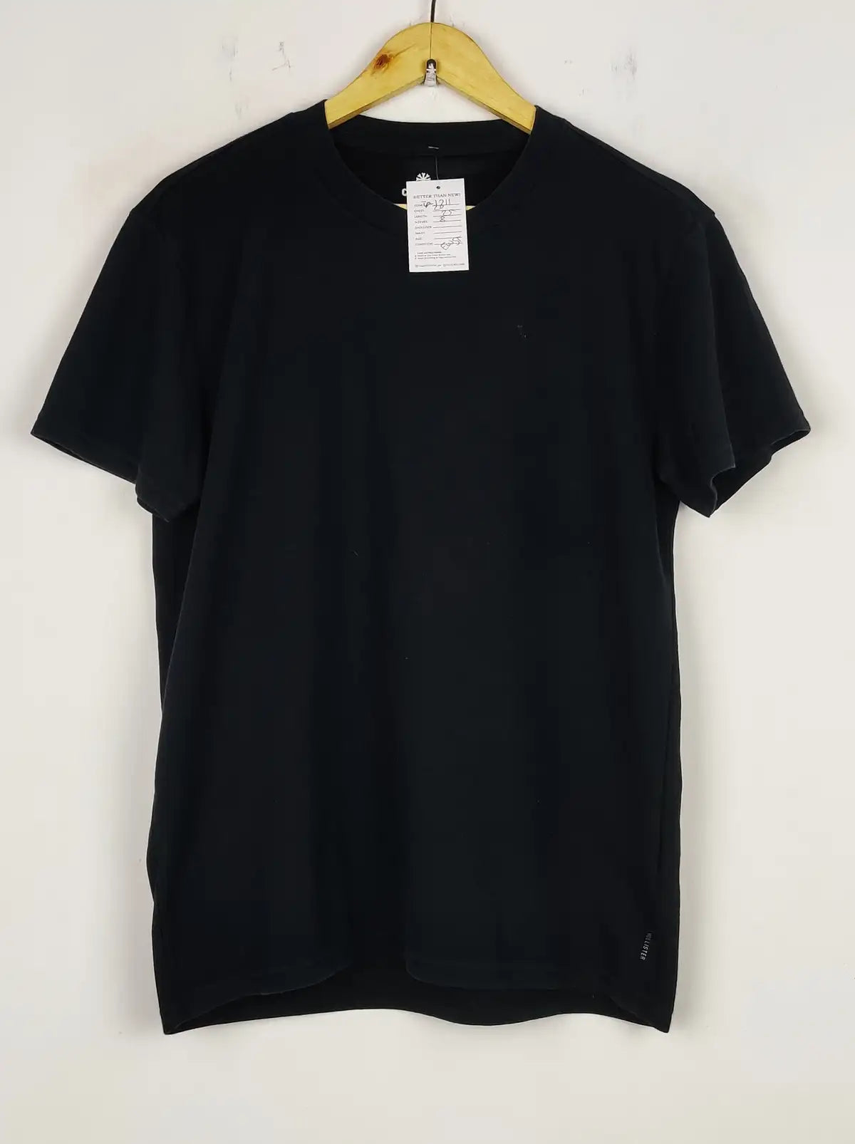Buy online pre-used pre-loved 100% authentic & Original branded Cooling Tee (TP-1211) available in Pakistan. Top international brands avilable.