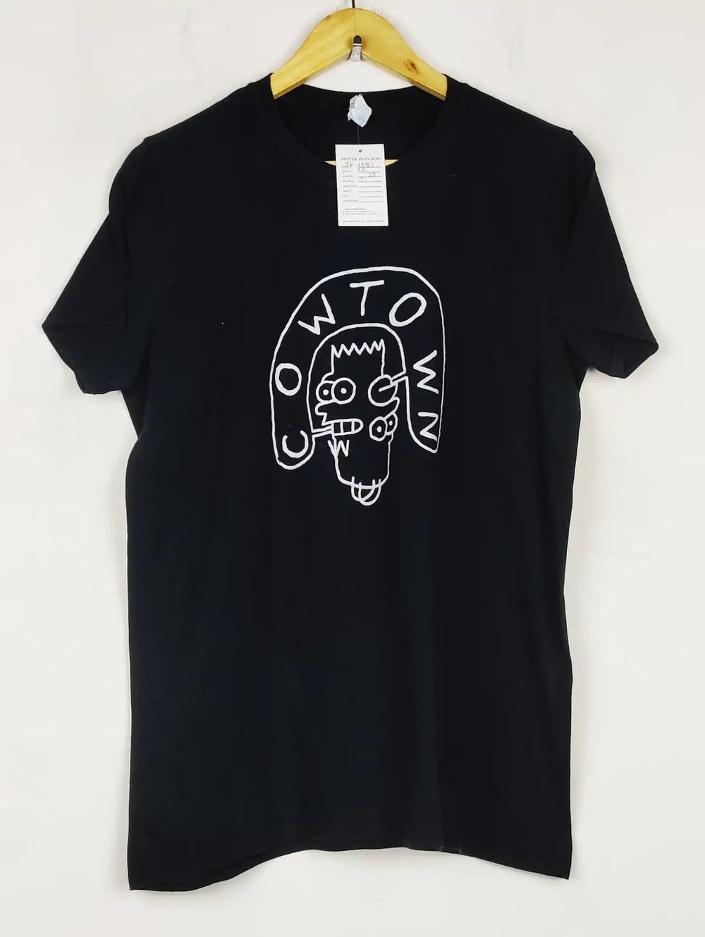 Buy online pre-used pre-loved 100% authentic & Original branded Gildan (TP-1381) available in Pakistan. Top international brands avilable.