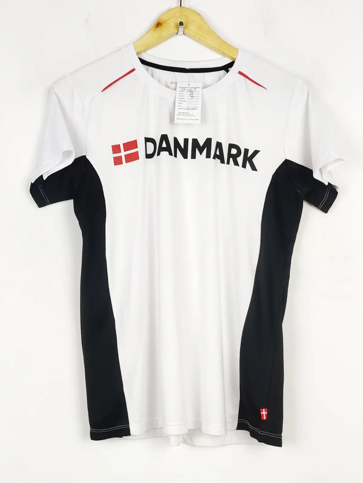Buy online pre-used pre-loved 100% authentic & Original branded Danmark (TP-1567) available in Pakistan. Top international brands avilable.