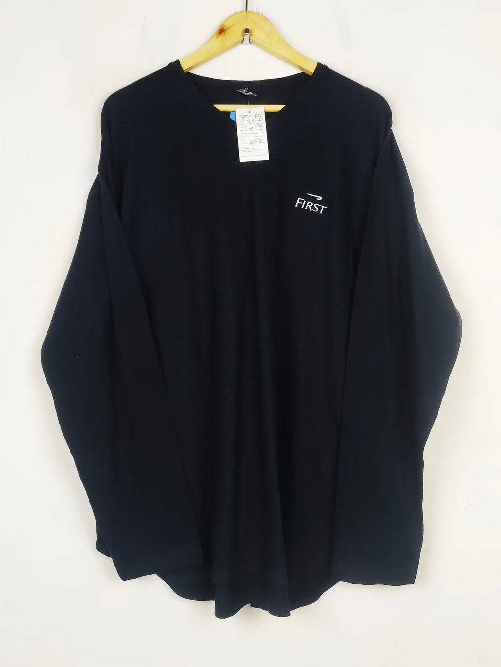 Buy online pre-used pre-loved 100% authentic & Original branded First (TP-1679) available in Pakistan. Top international brands avilable.