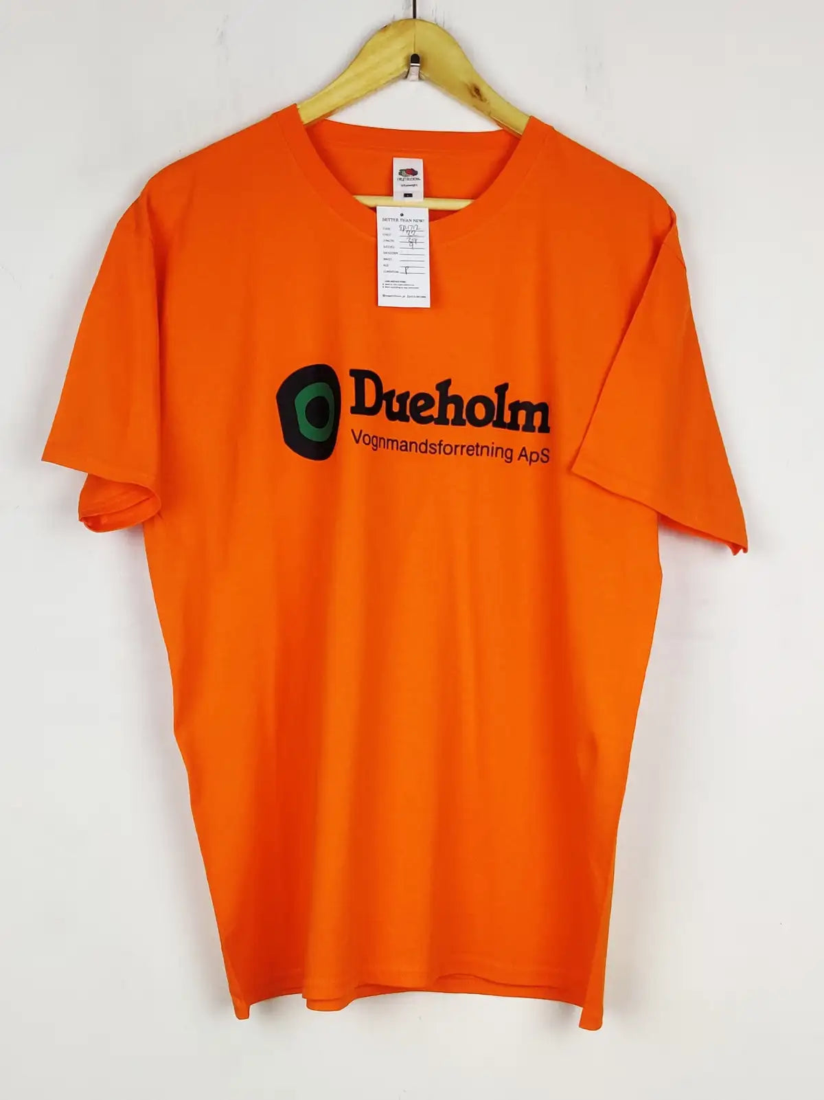 Buy online pre-used pre-loved 100% authentic & Original branded Fruit Of The Loom (TP-1712) available in Pakistan. Top international brands avilable.