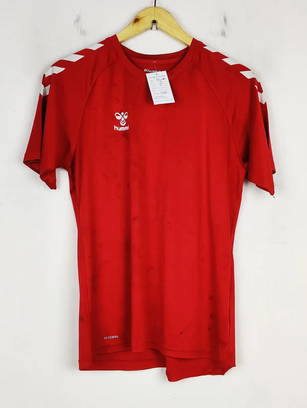Buy online pre-used pre-loved 100% authentic & Original branded Hummel (TP-1784) available in Pakistan. Top international brands avilable.
