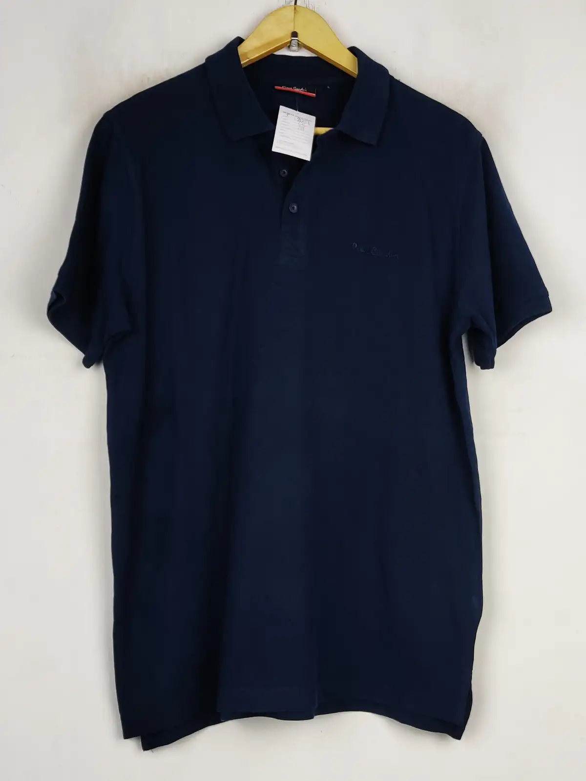 Buy online pre-used pre-loved 100% authentic & Original branded Lieve Cardin (TP-1829) available in Pakistan. Top international brands avilable.