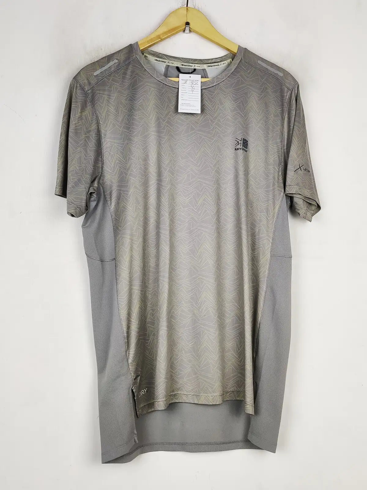 Buy online pre-used pre-loved 100% authentic & Original branded Karrimor (TP-1852) available in Pakistan. Top international brands avilable.