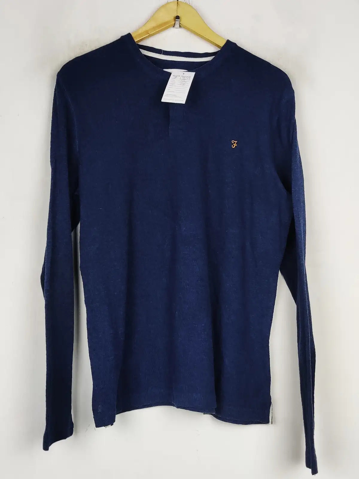 Buy online pre-used pre-loved 100% authentic & Original branded Farah (TP-1855) available in Pakistan. Top international brands avilable.