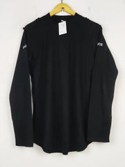 Buy online pre-used pre-loved 100% authentic & Original branded Unknown Brand (TP-1935) available in Pakistan. Top international brands avilable.