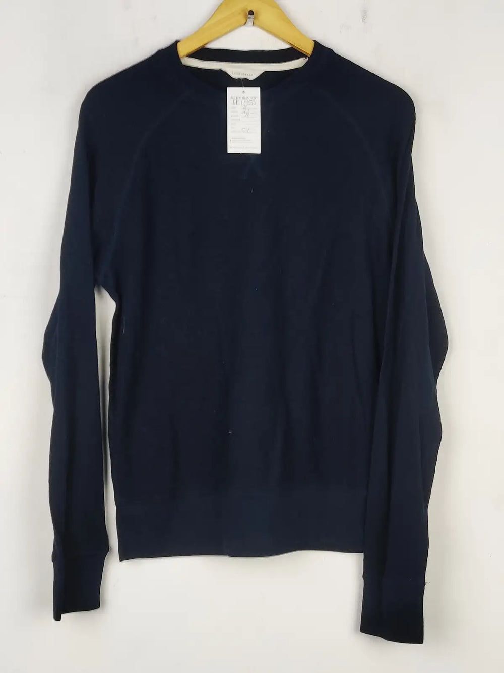 Buy online pre-used pre-loved 100% authentic & Original branded Loungewear (TP-1953) available in Pakistan. Top international brands avilable.