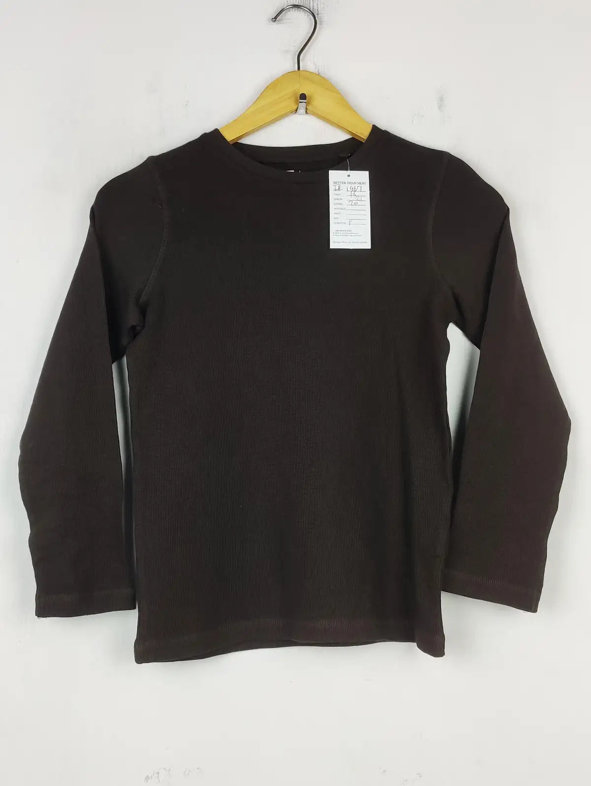 Buy online pre-used pre-loved 100% authentic & Original branded Tu (TP-1967) available in Pakistan. Top international brands avilable.