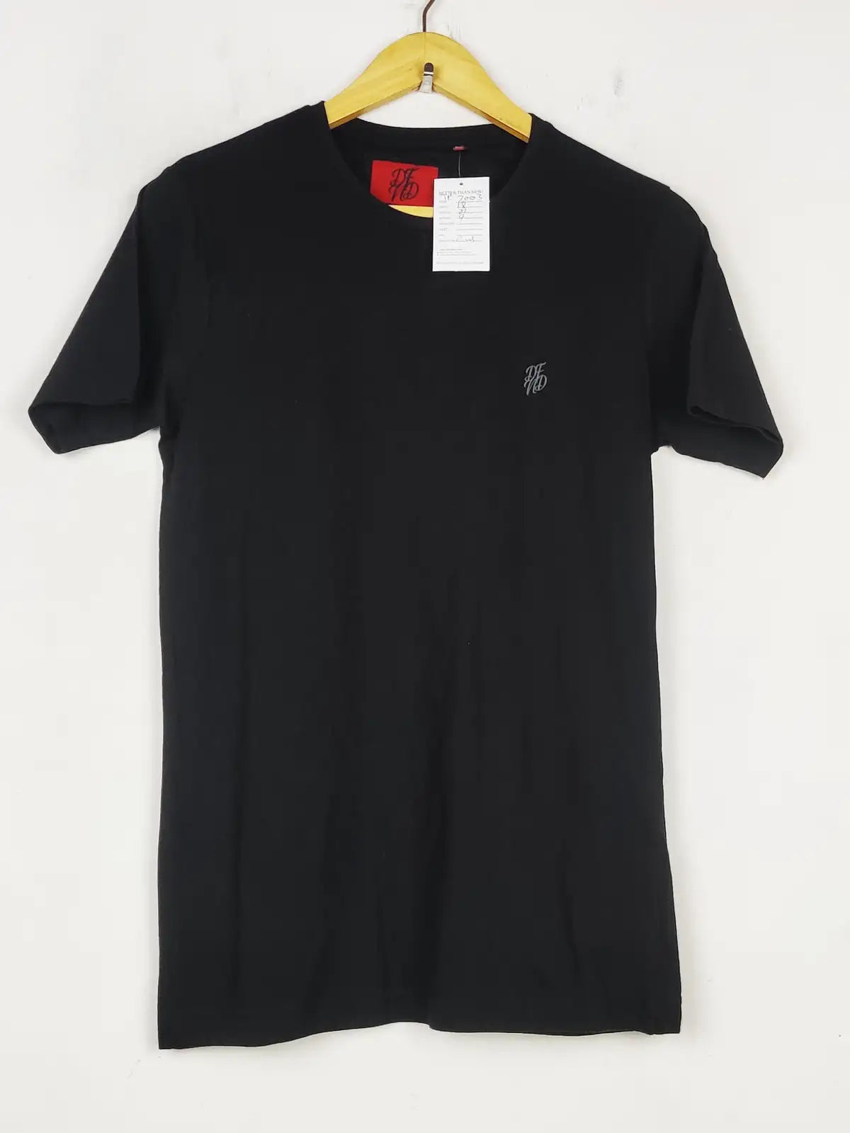Buy online pre-used pre-loved 100% authentic & Original branded Df (TP-2003) available in Pakistan. Top international brands avilable.