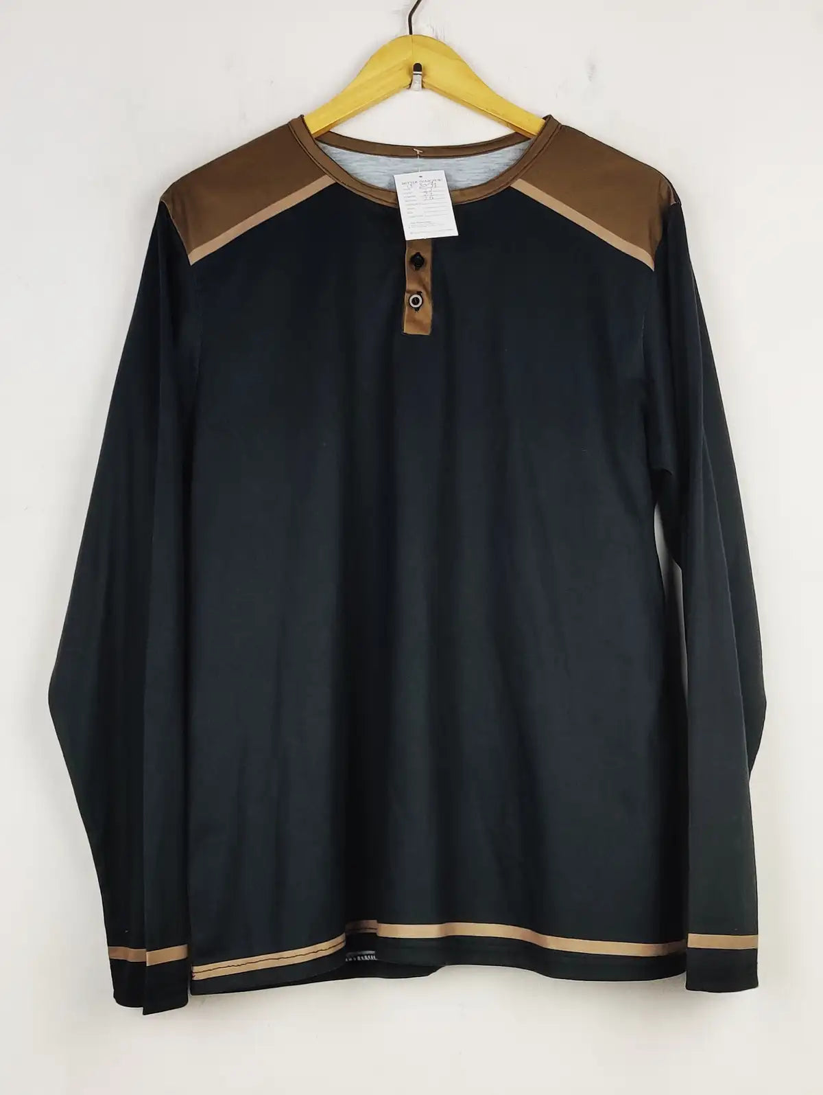 Buy online pre-used pre-loved 100% authentic & Original branded Unknown Brand (TP-2054) available in Pakistan. Top international brands avilable.