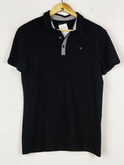 Buy online pre-used pre-loved 100% authentic & Original branded Guess (TP-2102) available in Pakistan. Top international brands avilable.