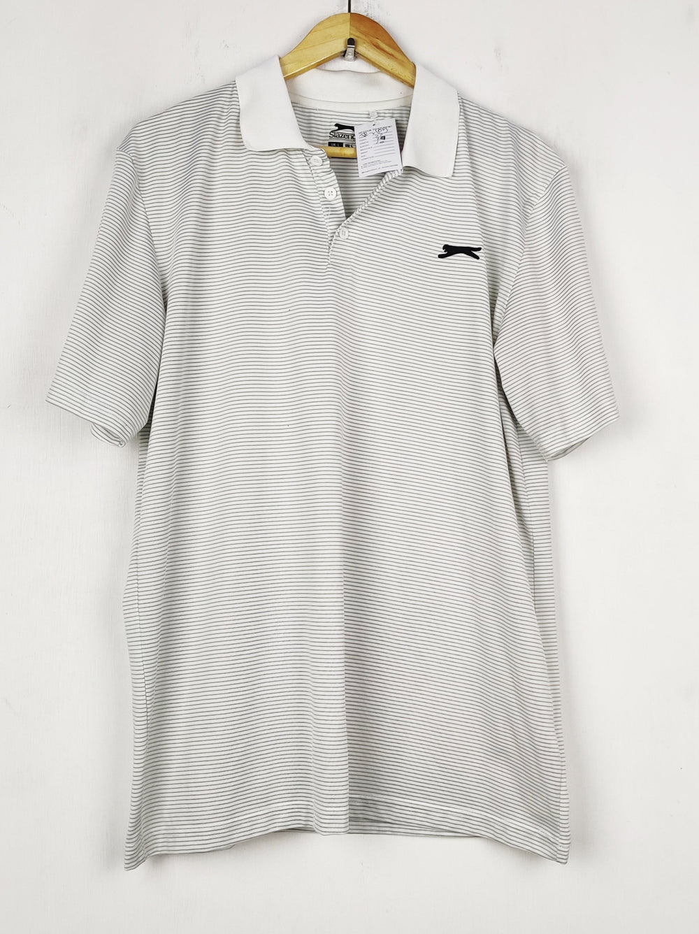 Buy online pre-used pre-loved 100% authentic & Original branded Slazenger (TP-2105) available in Pakistan. Top international brands avilable.