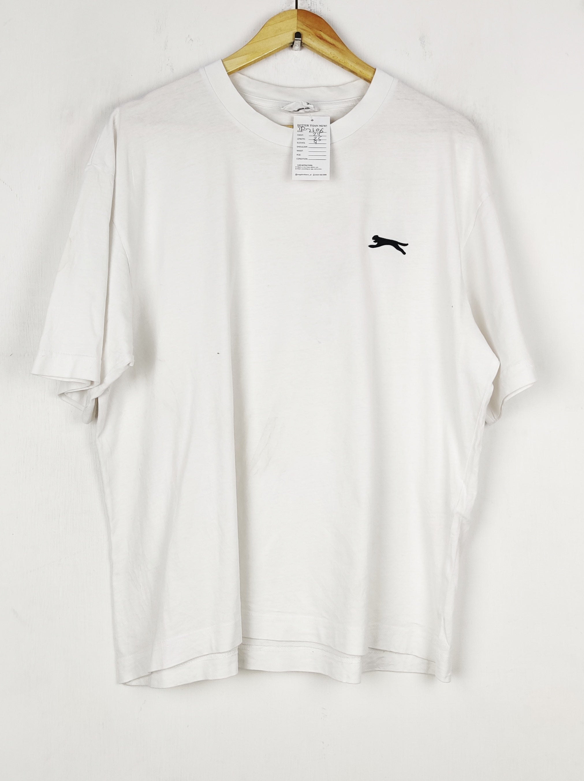 Buy online pre-used pre-loved 100% authentic & Original branded Slazenger (TP-2106) available in Pakistan. Top international brands avilable.