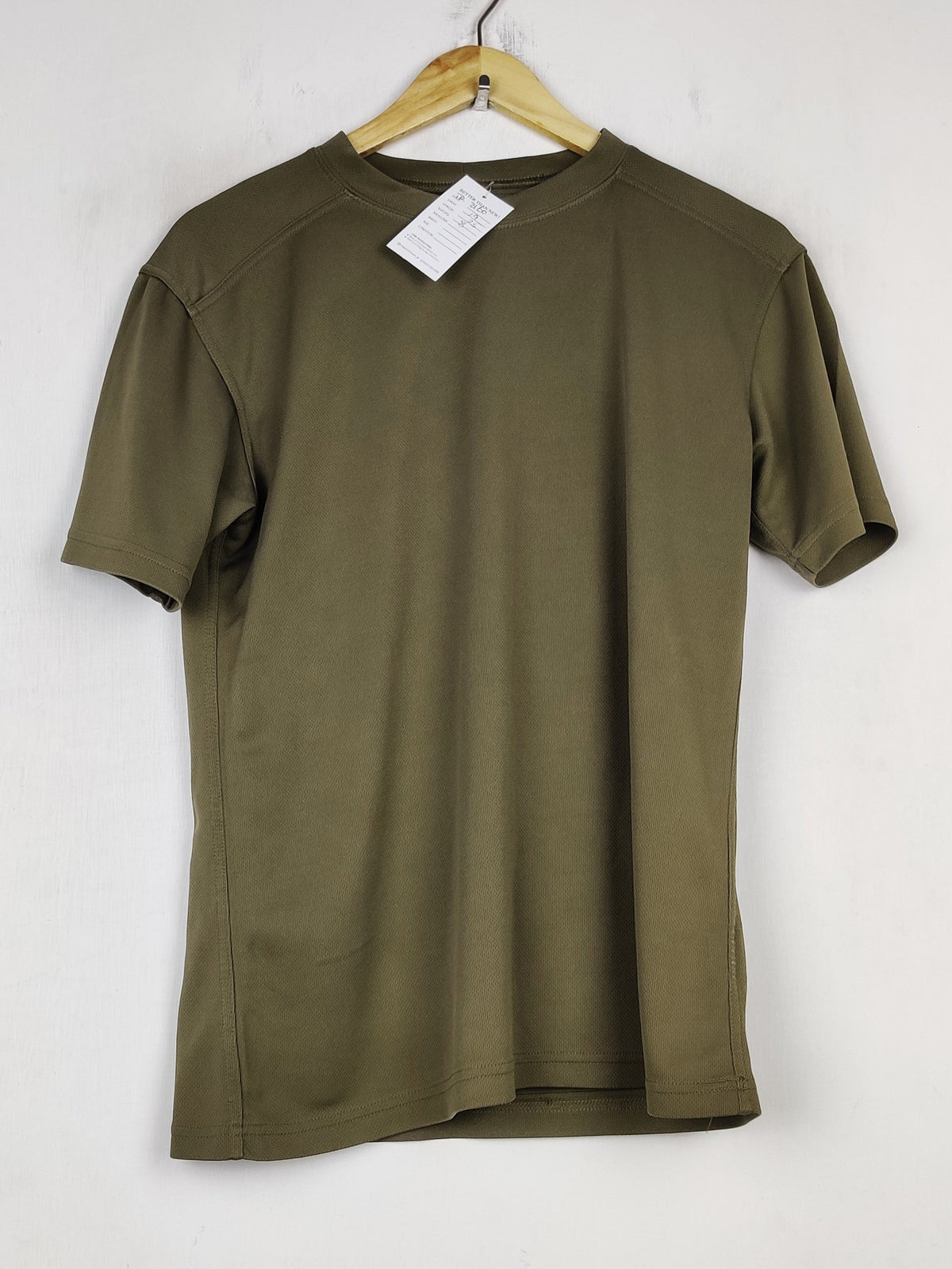 Buy online pre-used pre-loved 100% authentic & Original branded Unknown Brand (TP-2160) available in Pakistan. Top international brands avilable.