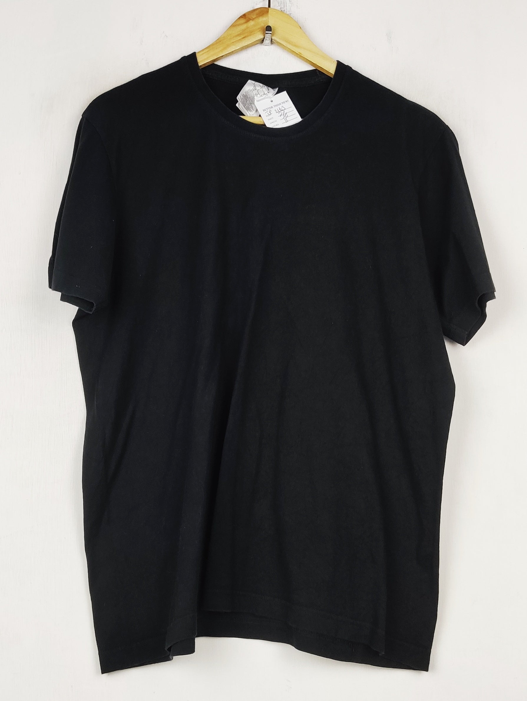 Buy online pre-used pre-loved 100% authentic & Original branded A.D.I.D.A.S (TP-2163) available in Pakistan. Top international brands avilable.