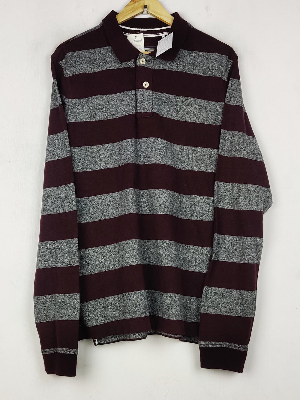 Buy online pre-used pre-loved 100% authentic & Original branded Fatface (TP-2175) available in Pakistan. Top international brands avilable.