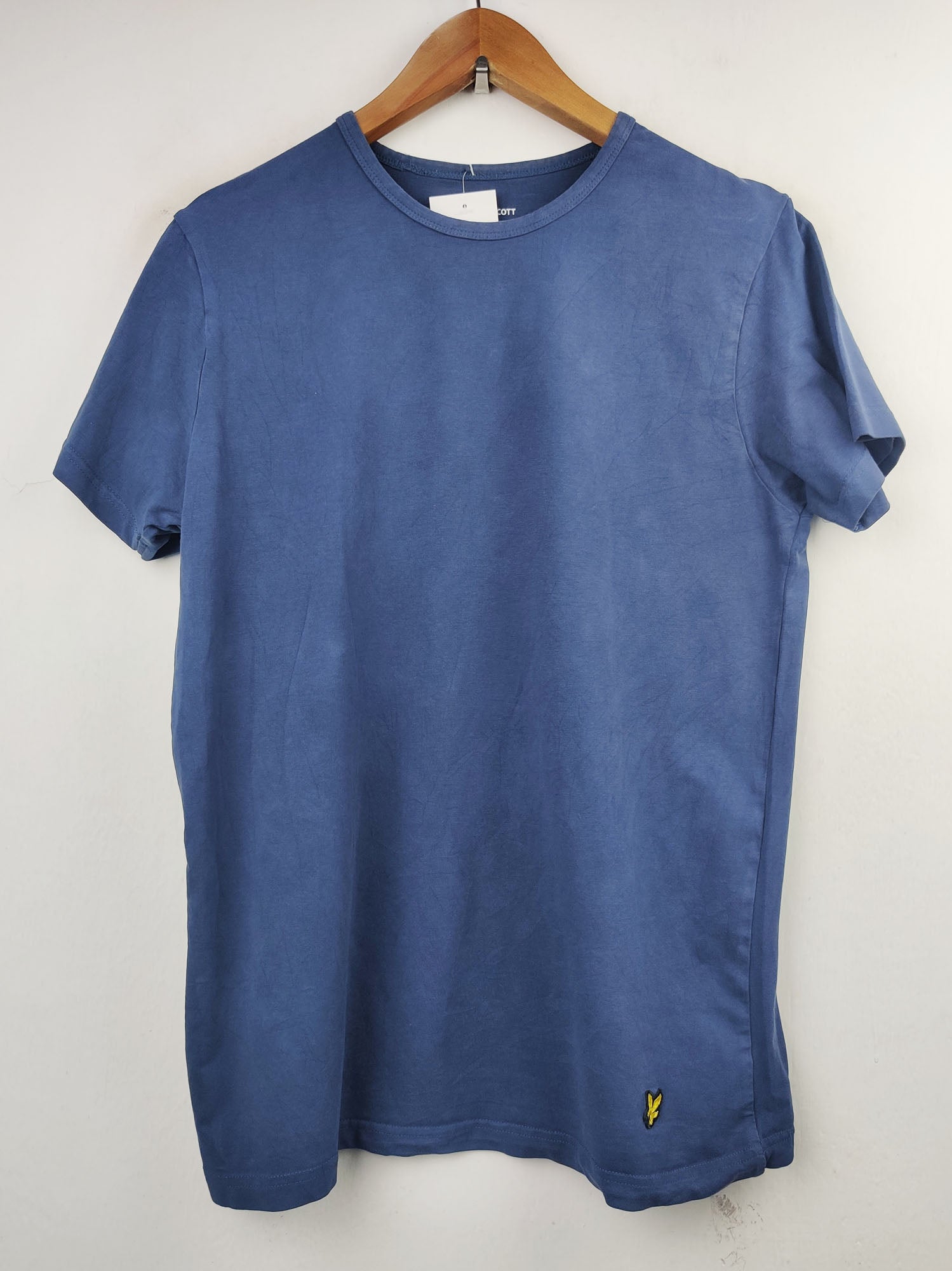 Buy online pre-used pre-loved 100% authentic & Original branded Lyle & Scott (TP-591) available in Pakistan. Top international brands avilable.