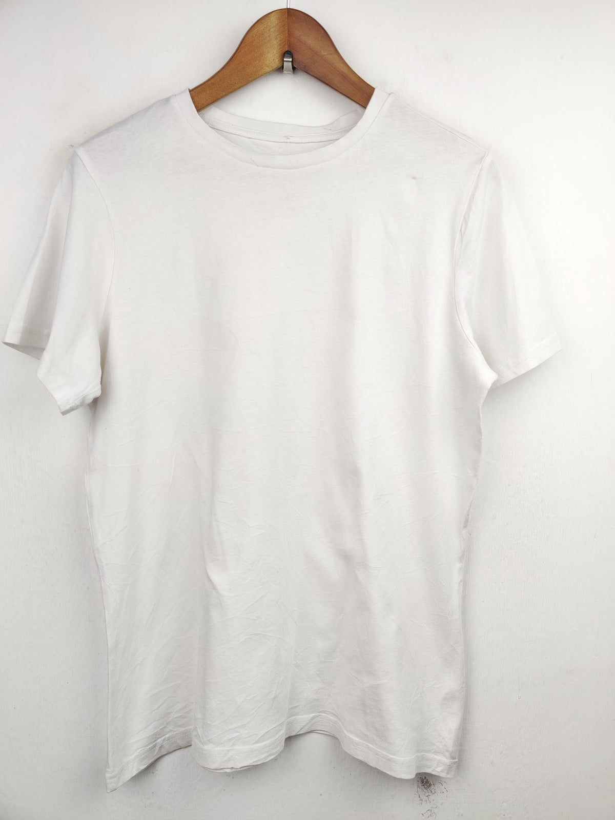 Buy online pre-used pre-loved 100% authentic & Original branded F&F (TP-716) available in Pakistan. Top international brands avilable.