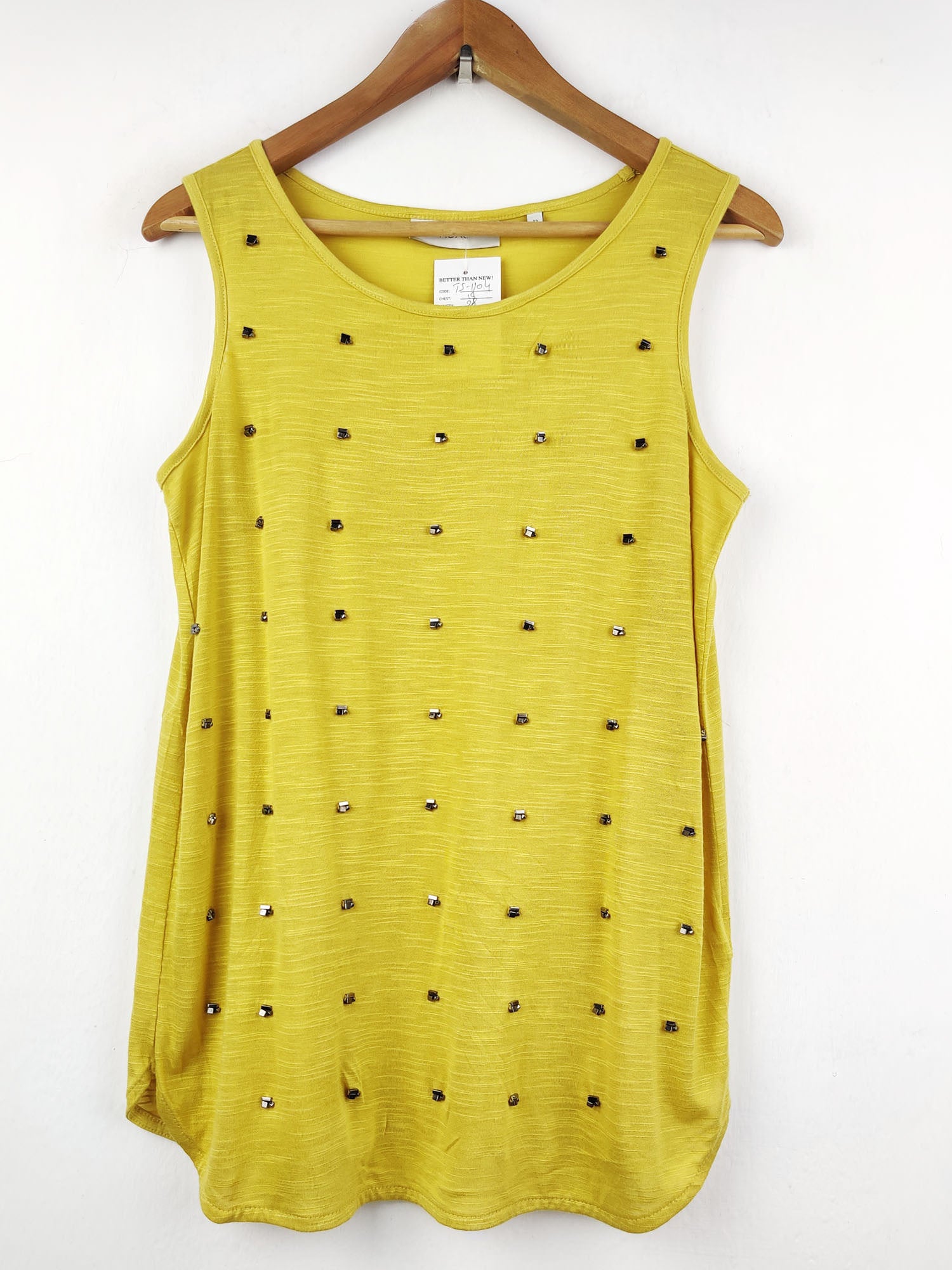 Buy online pre-used pre-loved 100% authentic & Original branded Next (TS-1104) available in Pakistan. Top international brands avilable.
