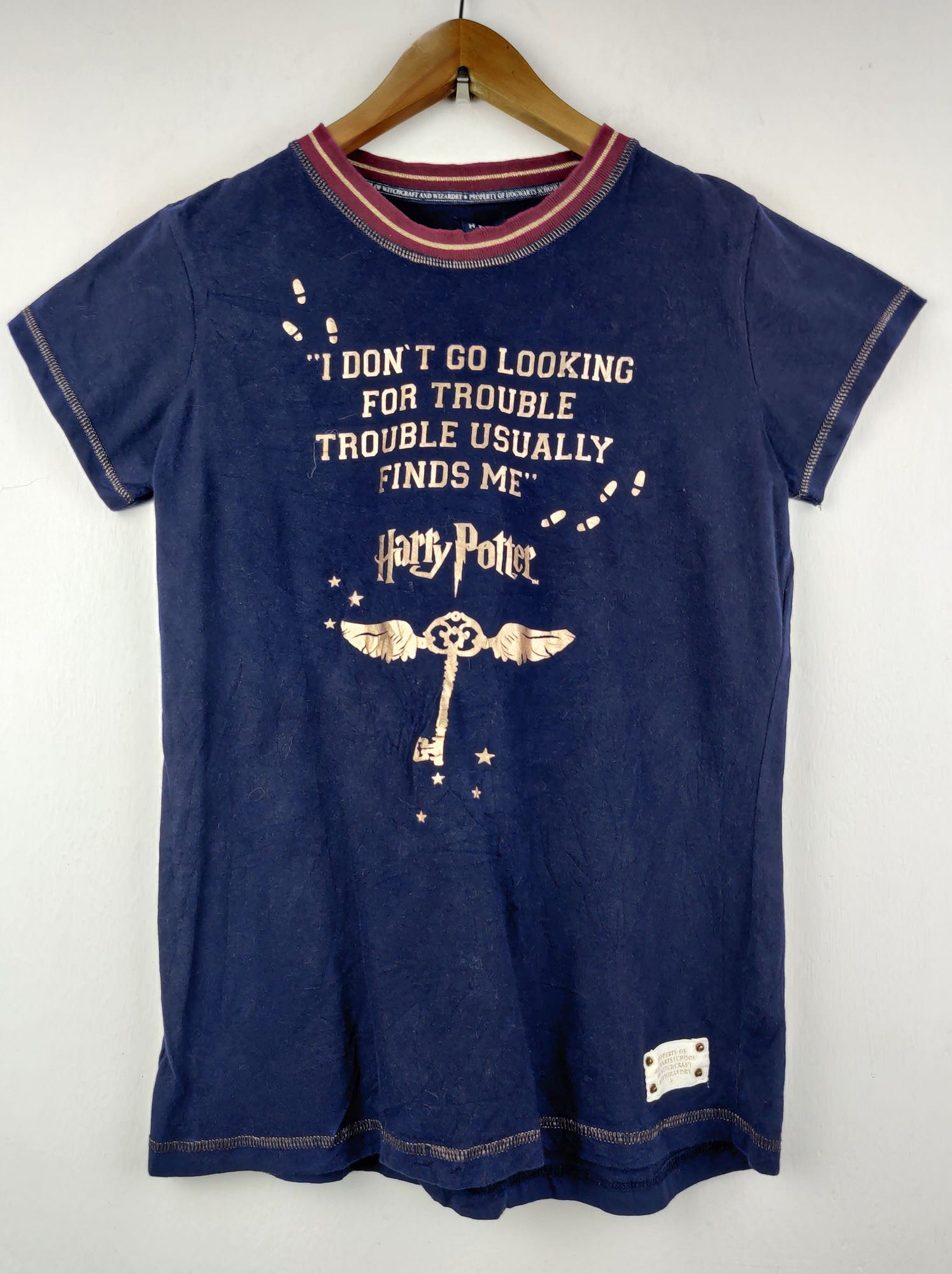 Buy online pre-used pre-loved 100% authentic & Original branded Harry Potter (TS-1109) available in Pakistan. Top international brands avilable.