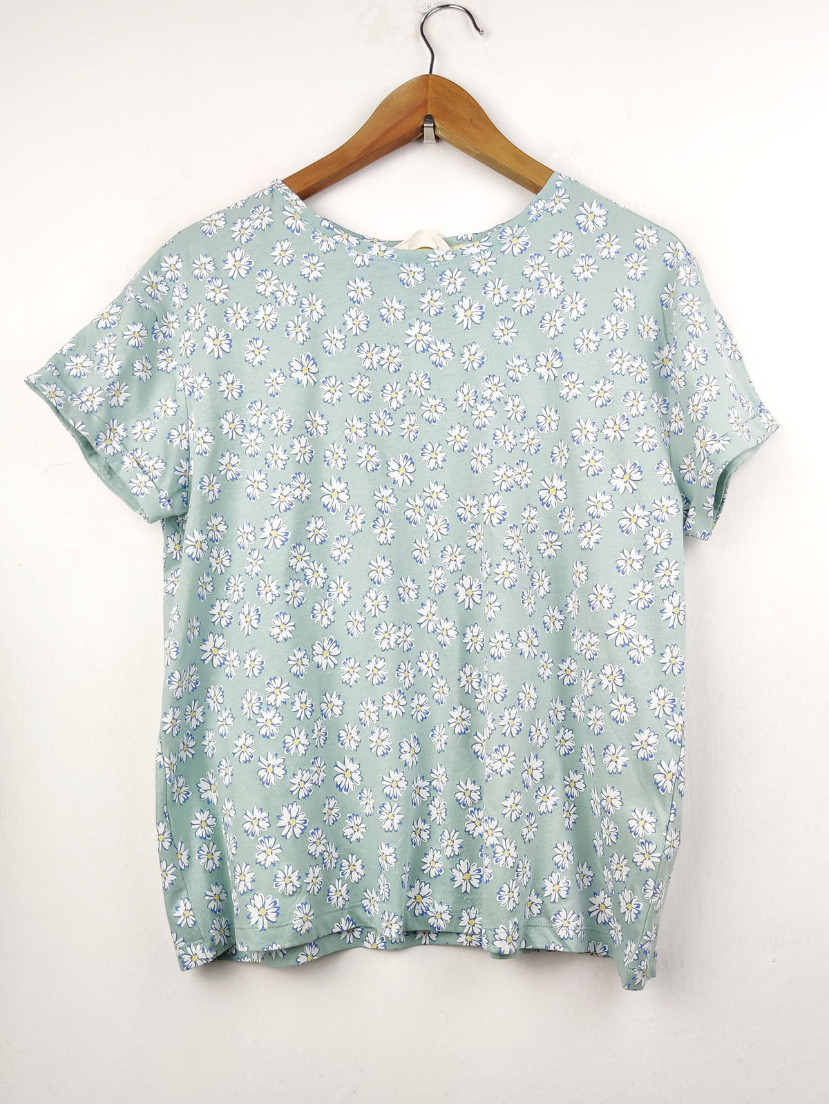 Buy online pre-used pre-loved 100% authentic & Original branded Marks & Spencer (TS-1170) available in Pakistan. Top international brands avilable.