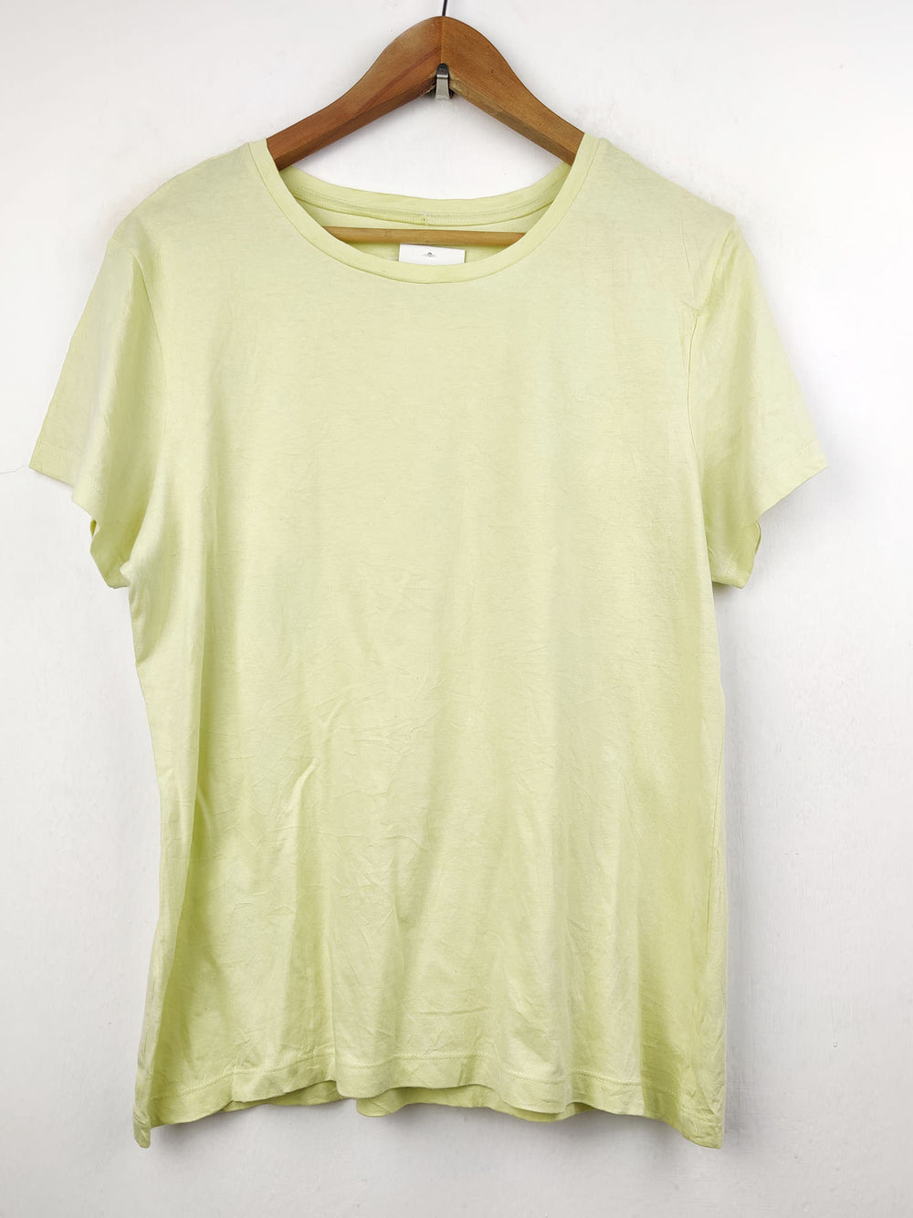 Buy online pre-used pre-loved 100% authentic & Original branded Primark (TS-1325) available in Pakistan. Top international brands avilable.